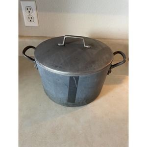 Vintage MAGNALITE GHC Professional Anodized Aluminum 7 Quart Stock Pot w/ Lid